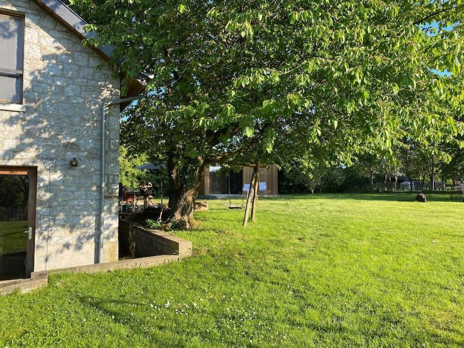 Gerestaureerde Hoeve Met Zicht Durbuy Exterior foto